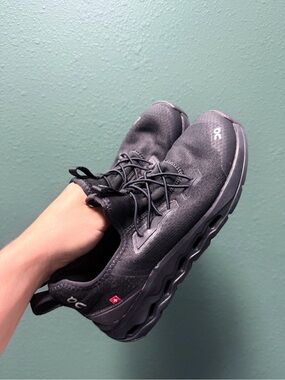 On Cloud Kids Sneakers